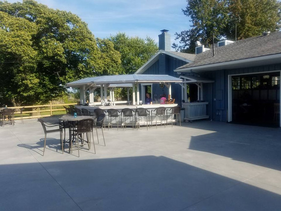 22279532_1493884737362823_16795510317966